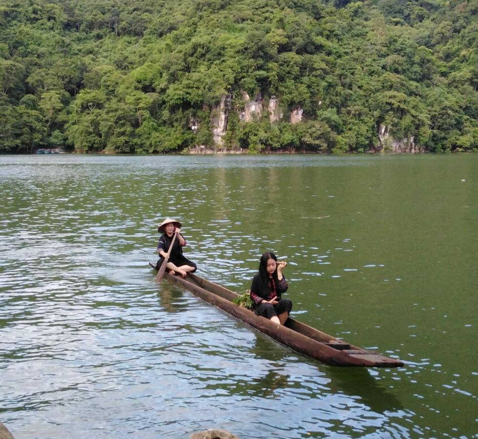 Tran Xuan Homestay Ba Be Exteriör bild