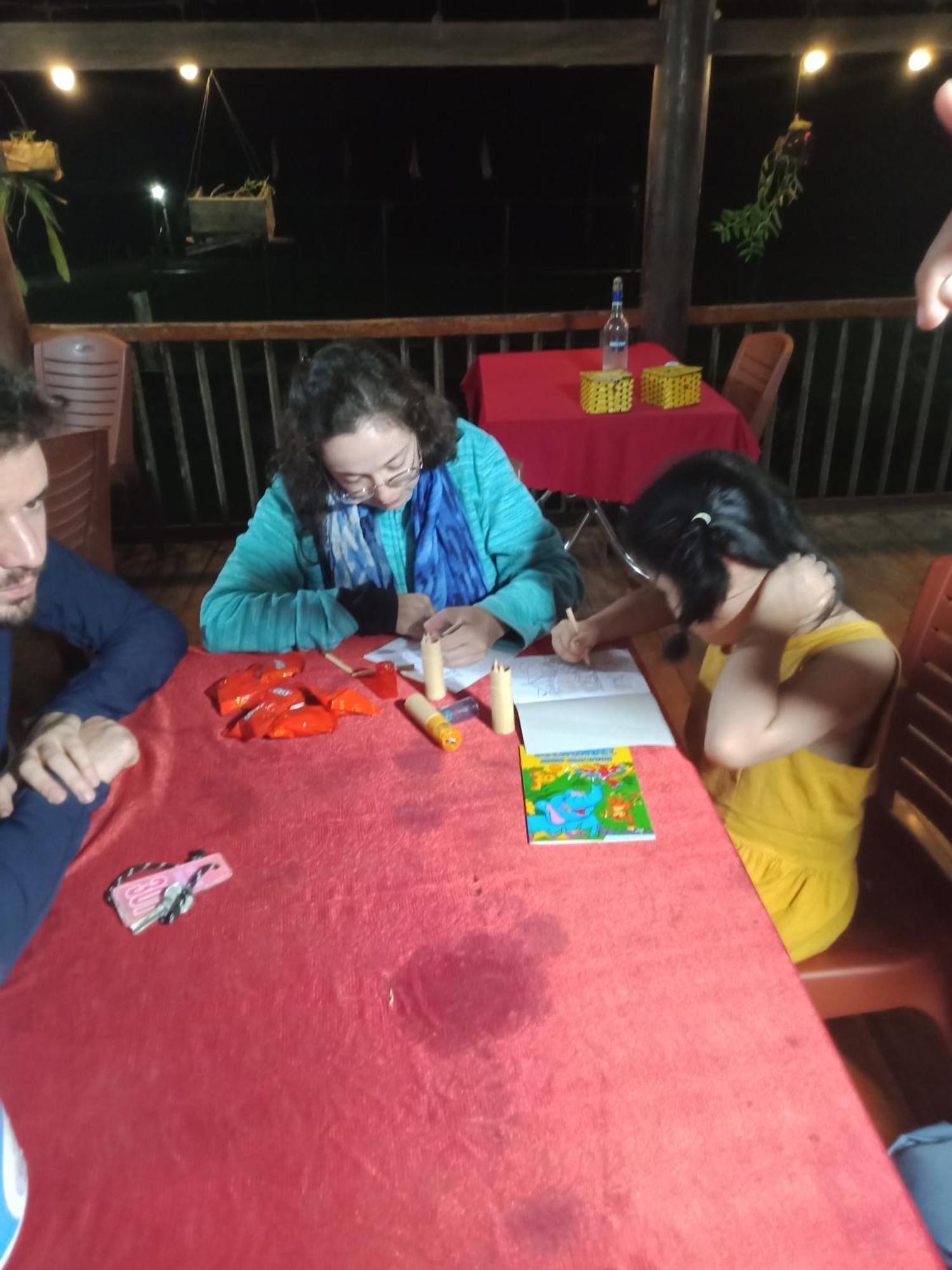 Tran Xuan Homestay Ba Be Exteriör bild