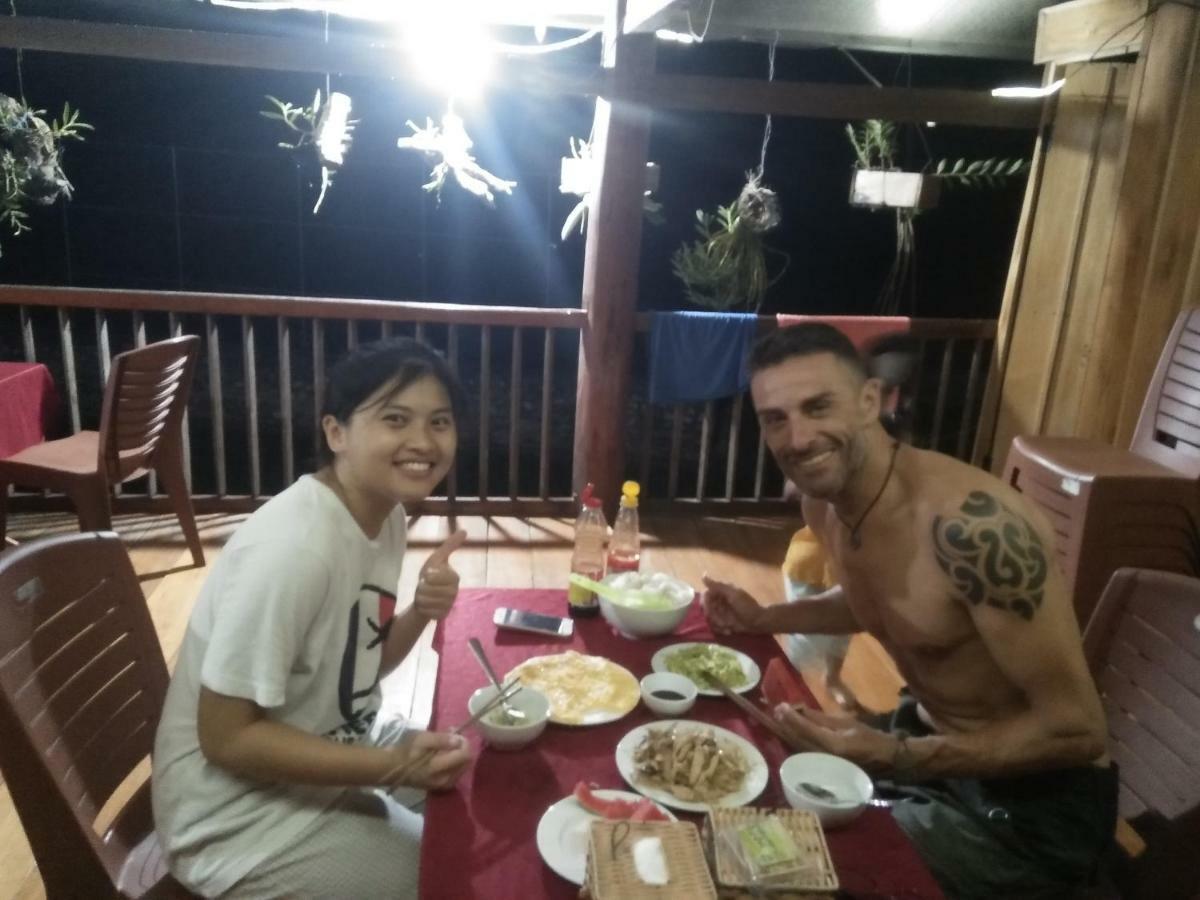 Tran Xuan Homestay Ba Be Exteriör bild
